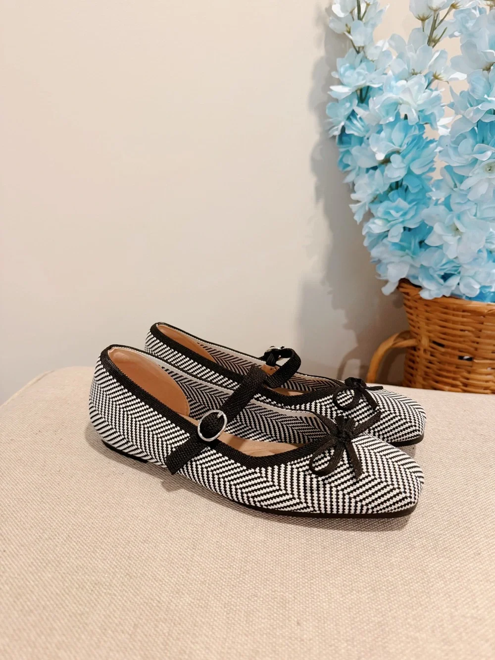 NWT Black & White Herringbone Mary Jane Ballet Flats